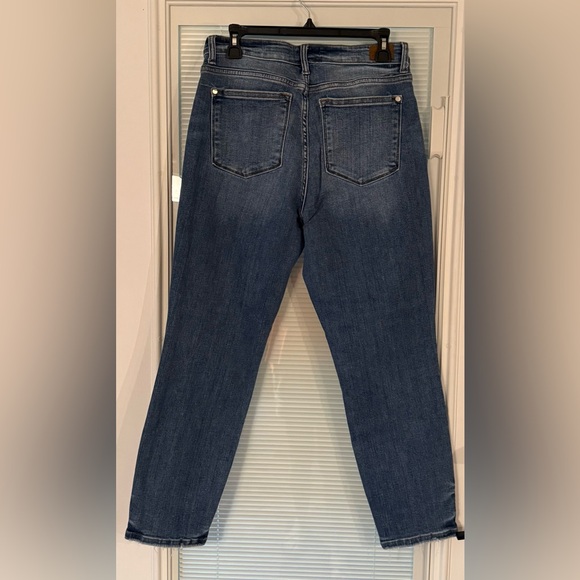 Judy Blue Non-Distressed Boyfriend Fit Jeans 11/30 - Picture 3 of 7